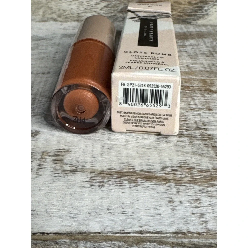 FENTY BEAUTY Gloss Bomb Heat Fenty Glow 01 0.3oz | MSRP‎ = $26